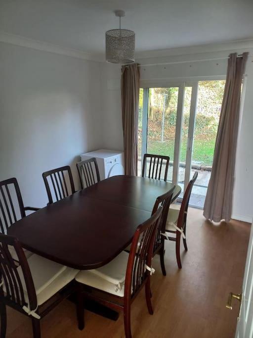 Large 4Bed Available Long-Term In Letterkenny Villa Kültér fotó