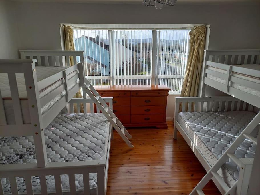 Large 4Bed Available Long-Term In Letterkenny Villa Kültér fotó